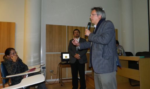 Dr. Óscar Arteaga, director de la ESP dio la bienvenida a los asistentes.
