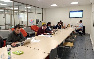 Las y los usuarios líderes serán personas claves para enfrentar la migración a SAP, pues tendrán mayor conocimiento en el módulo en el que participe, convirtiéndose en un referente para las demás usuarias y usuarios de sus organismos. Las y los usuarios líderes serán personas claves para enfrentar la migración a SAP, pues tendrán mayor conocimiento en el módulo en el que participe, convirtiéndose en un referente para las demás usuarias y usuarios de sus organismos.