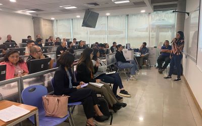 Jacqueline Salazar enseñó sobre las funcionalidades del módulo de Compras (MM). Jacqueline Salazar enseñó sobre las funcionalidades del módulo de Compras (MM).