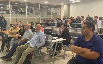 Funcionarias y funcionarios se capacitan para ser Usuarias/os líderes de SAP. Funcionarias y funcionarios se capacitan para ser Usuarias/os líderes de SAP.