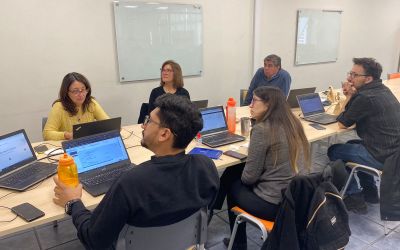 Funcionarias y funcionarios de los organismos que se preparan para la salida en vivo de SAP se capacitan para ser Usuarias/os líderes. Funcionarias y funcionarios de los organismos que se preparan para la salida en vivo de SAP se capacitan para ser Usuarias/os líderes.